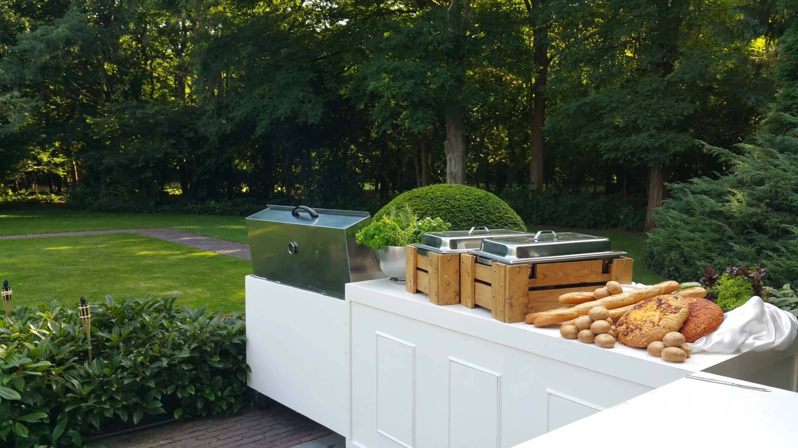 Over Partyfood and more Over Partyfood and more